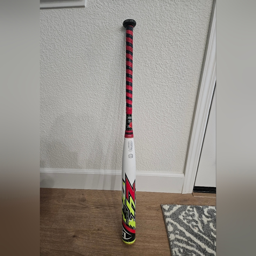 Louisville Slugger White Z4 End Loaded ASA Slowpitch Softball Bat, 34in x 2